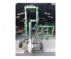 Überzeilen Geräteträger mit Stockbürste