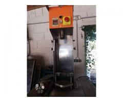 Verschlußmaschine Saftverschluß