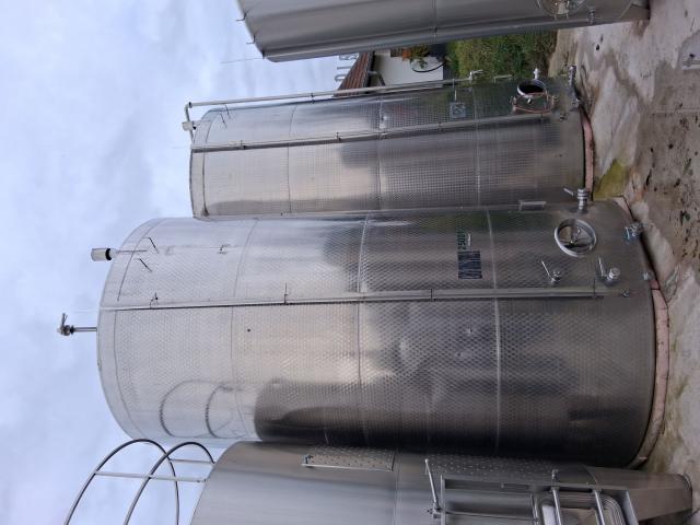 2x Edelstahltank 25.000l 2x Edelstahltank 25.000l