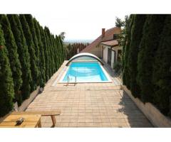 Anwesen mit Weinberg und Wohnhaus in Vinica / Slowakei