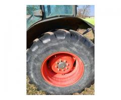 Claas Nectis 257F + Frontlader