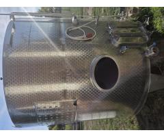 Rotweingärtank 6000 Liter