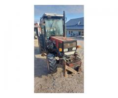 Traktor New Holland 70-86 VDT